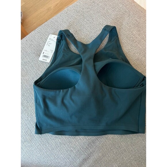 Uniqlo Racer Back Wireless Bra - Picture 2 of 3